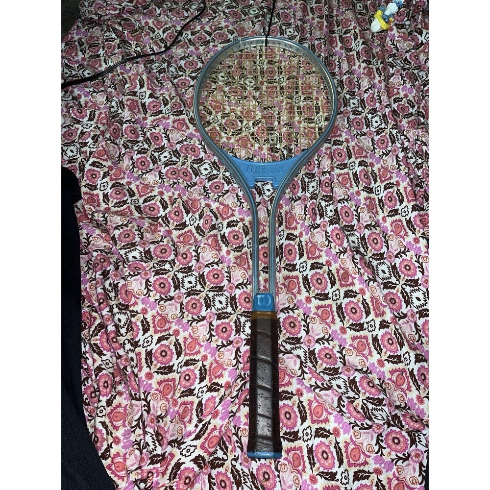 Vintage Wilson Chris Evert Rally Badminton Racquet 4 1/4” Grip Blue & Silver